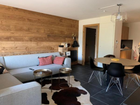 Appartement 6 pers avec balcons, garage et local à ski - FR-1-198-238